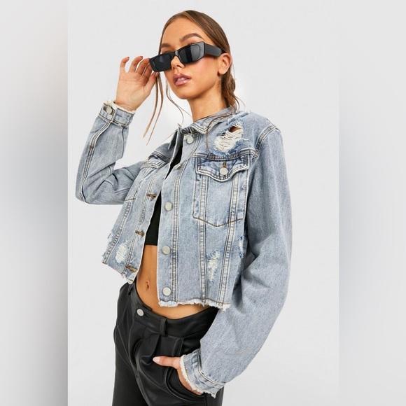 Hollister Jackets & Blazers - Hollister | Distressed Cropped Denim Jacket in Light Wash Size Medium